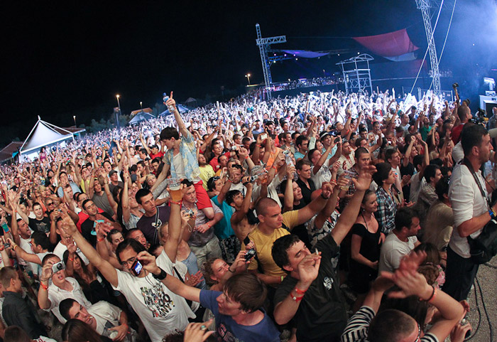 Fat Boy Slim - koncert na plaži Zrće, ostrvo Pag, Hrvatska